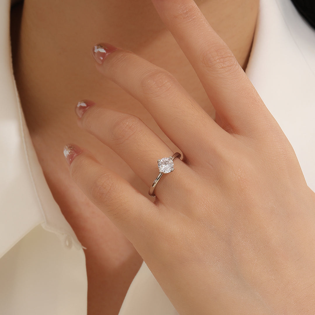 Gorgeous Solitaire Ring