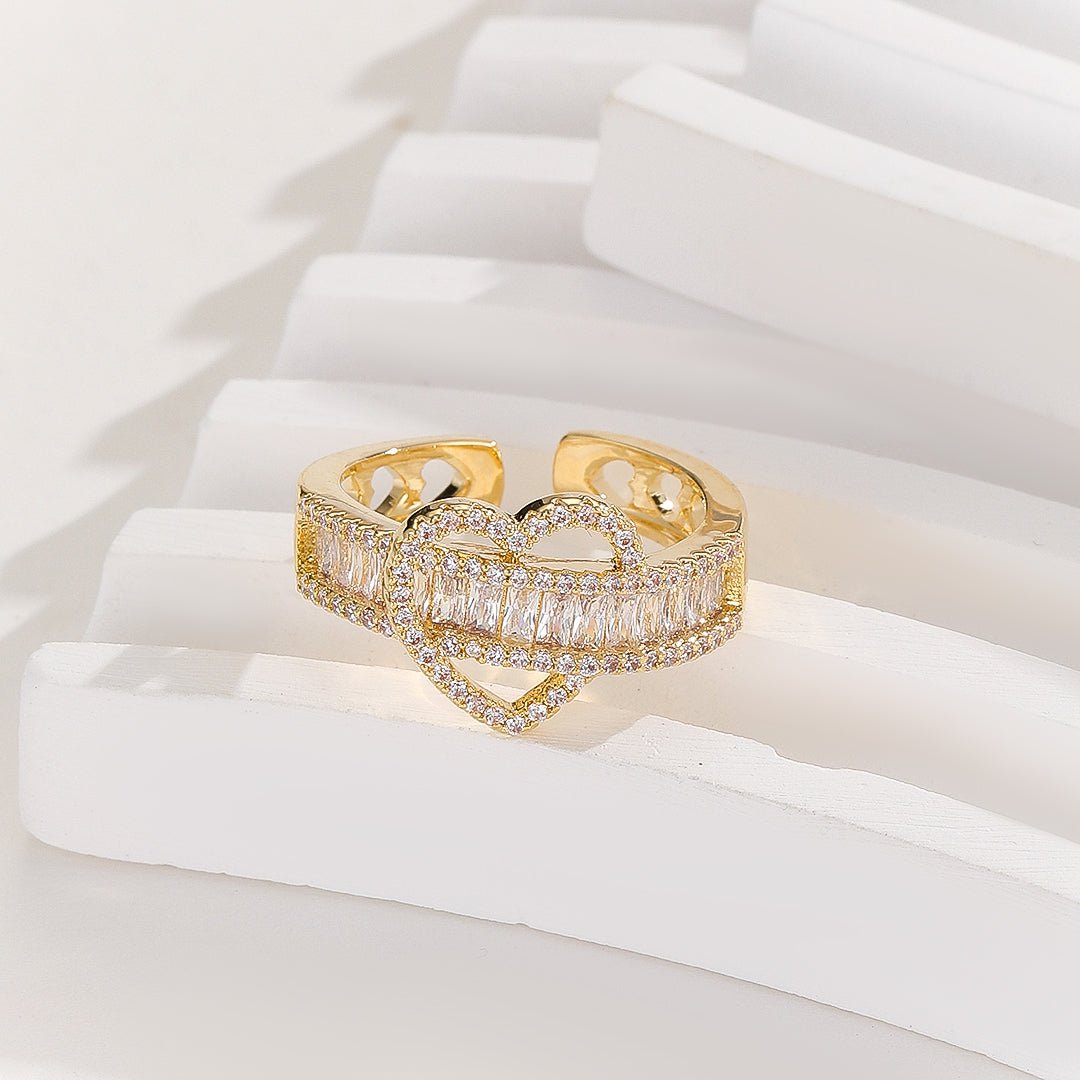 Glimmering Gold baguette Heart Ring - Reet Pehal