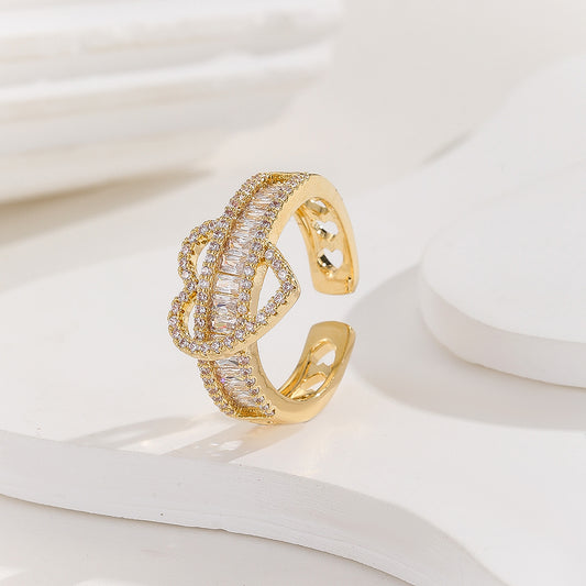 Glimmering Gold baguette Heart Ring - Reet Pehal
