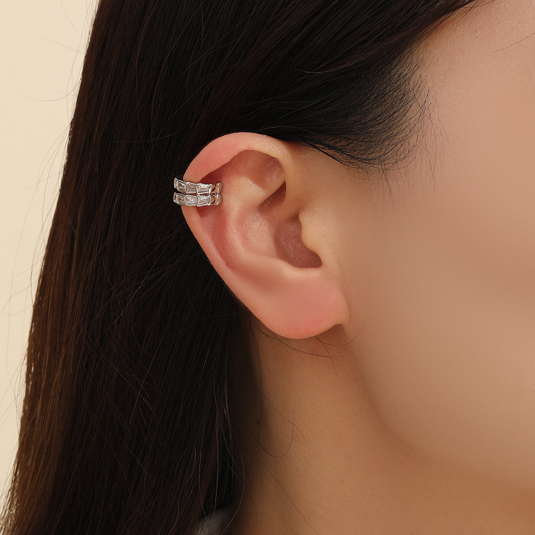 Glimmering Duet Ear Clip