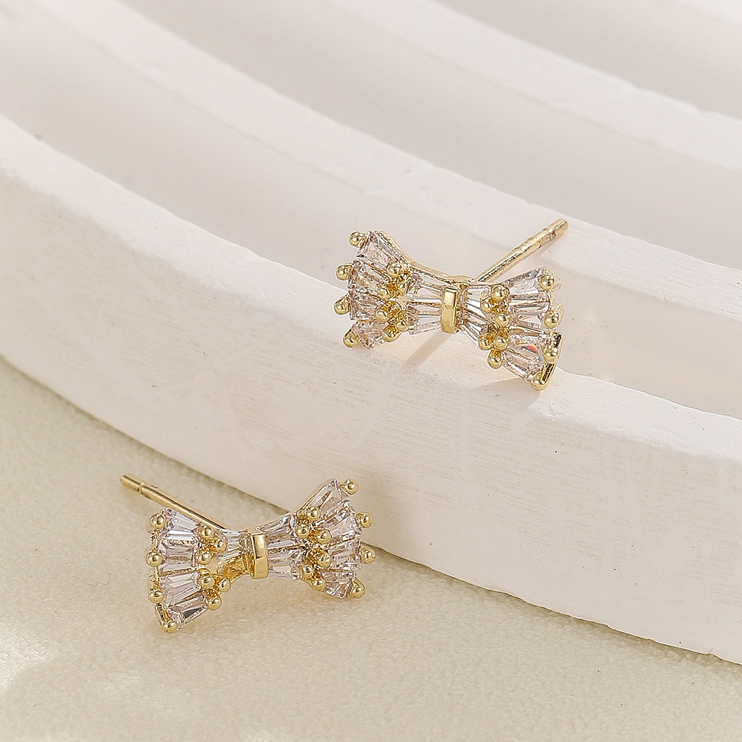 Graceful Bow-stone Earrings