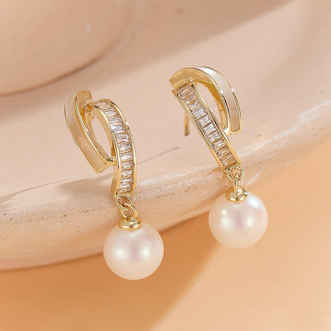 Graceful Gold Arc Earrings