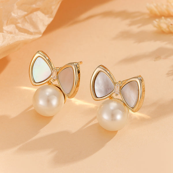 Glamorous Bow Pearl Earrings