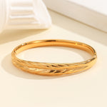 Load image into Gallery viewer, Luxe Gold Leaf Imprint Cuff
