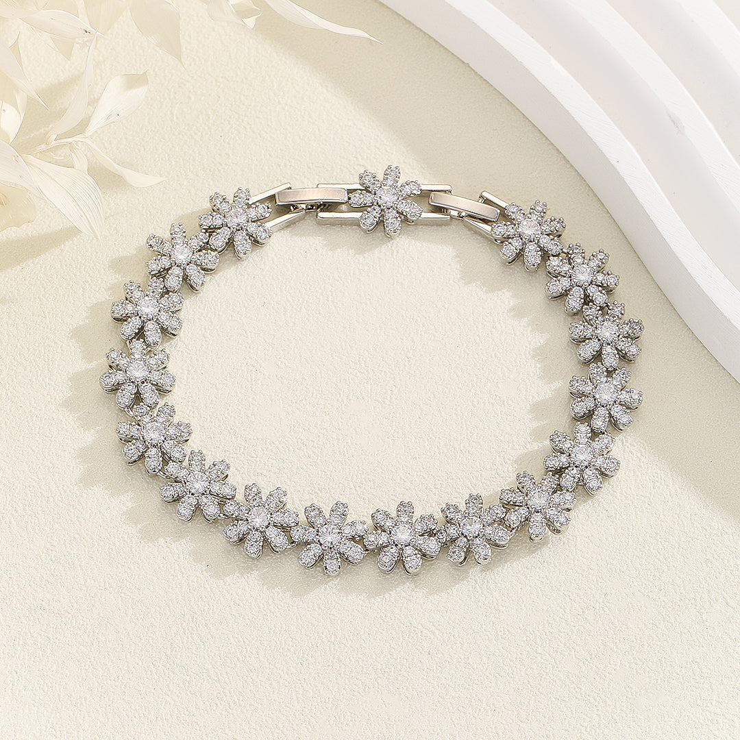 Sparkling Flora Diamond Bracelet - Reet Pehal