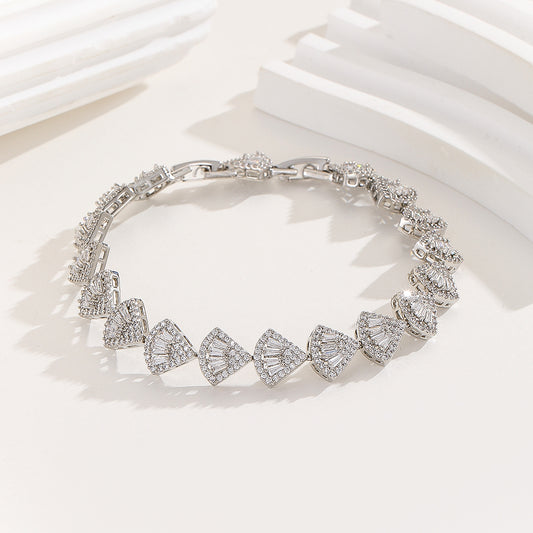 Enchanting Seashell Sparkle Diamond bracelet - Reet Pehal