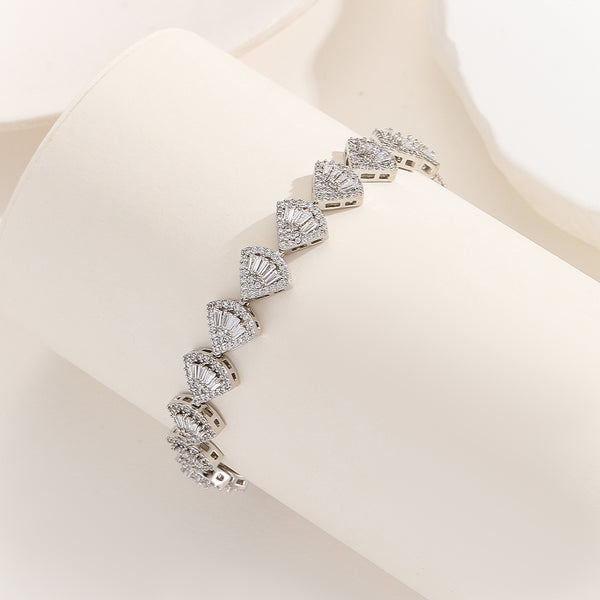 Enchanting Seashell Sparkle Diamond bracelet - Reet Pehal