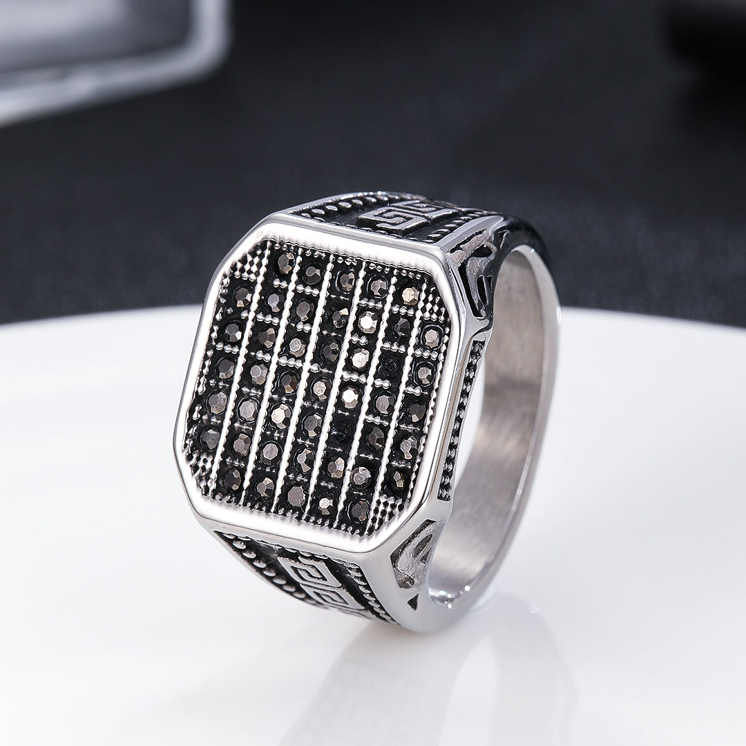 Regal Grid Pave Rings