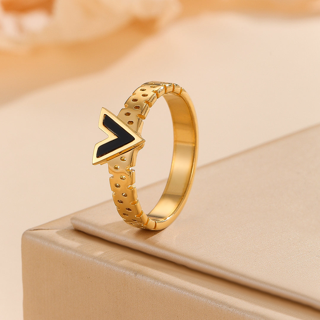 Gorgeous Golden Arrowhead Ring - Reet Pehal