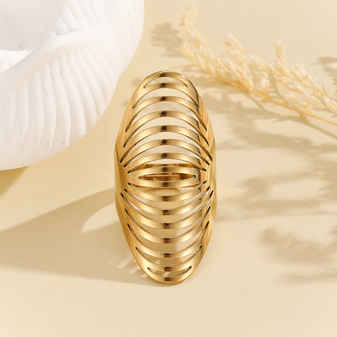 Serene Slat Ring