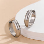 Load image into Gallery viewer, Classic Curve Hinged Hoop Earrings
