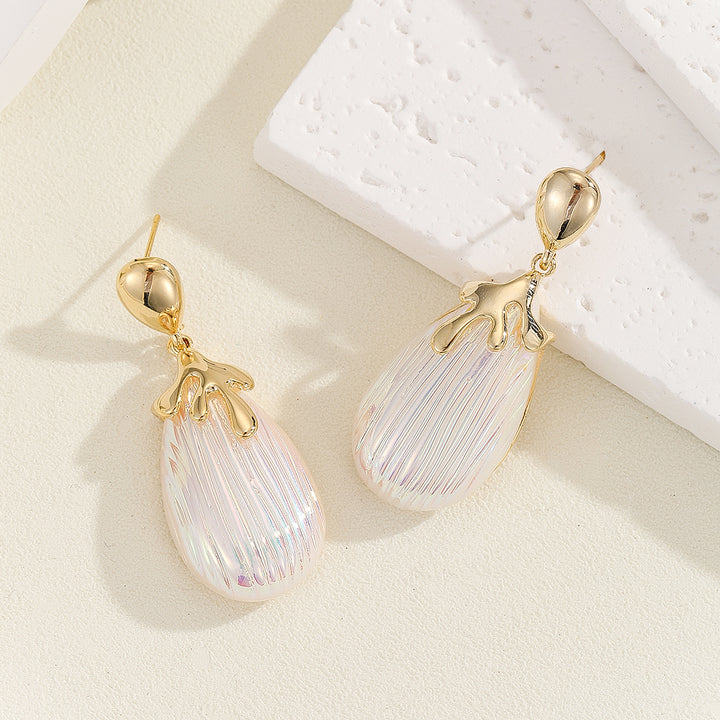 Pearlescent Grace Gold Earrings - Reet Pehal