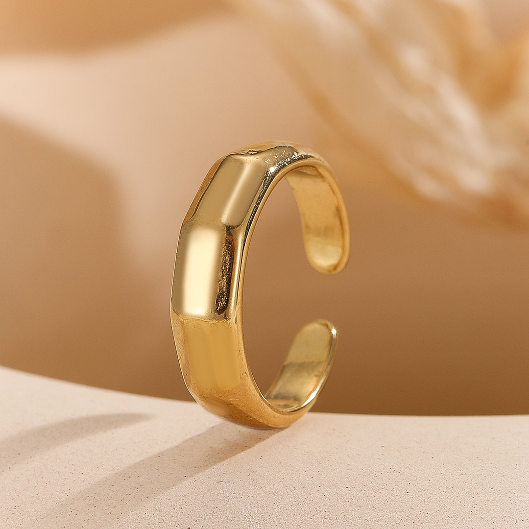 Serene Wave Open-Ended Ring