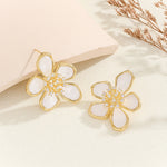 Load image into Gallery viewer, Pollen-Centered Gold Petals Earrings - Reet Pehal
