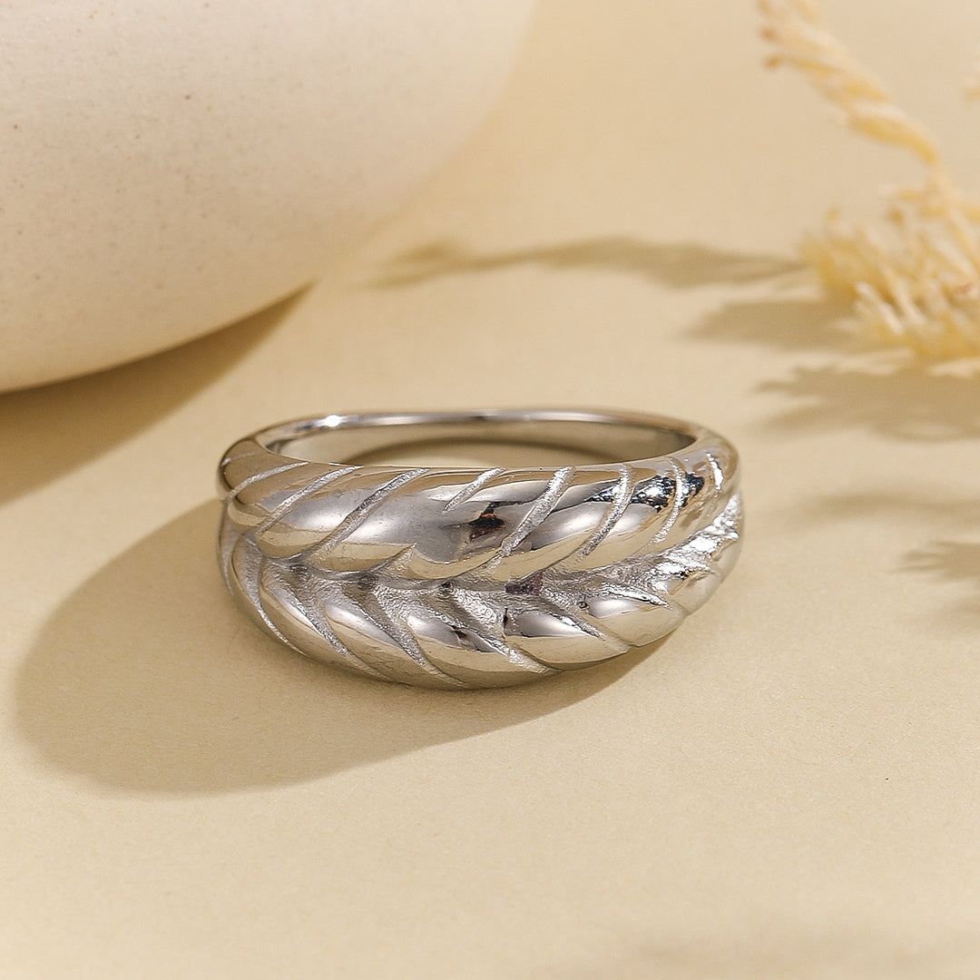 Feathered Grace Ring