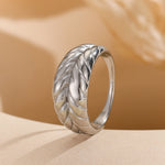 Load image into Gallery viewer, Feathered Grace Ring
