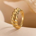 Load image into Gallery viewer, Twist of Elegance Ring
