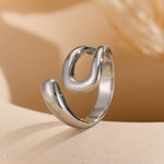 Load image into Gallery viewer, Elegance Flow Open Ring Golden
