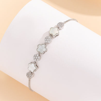 Elegant Silver Clover Bloom Bracelet