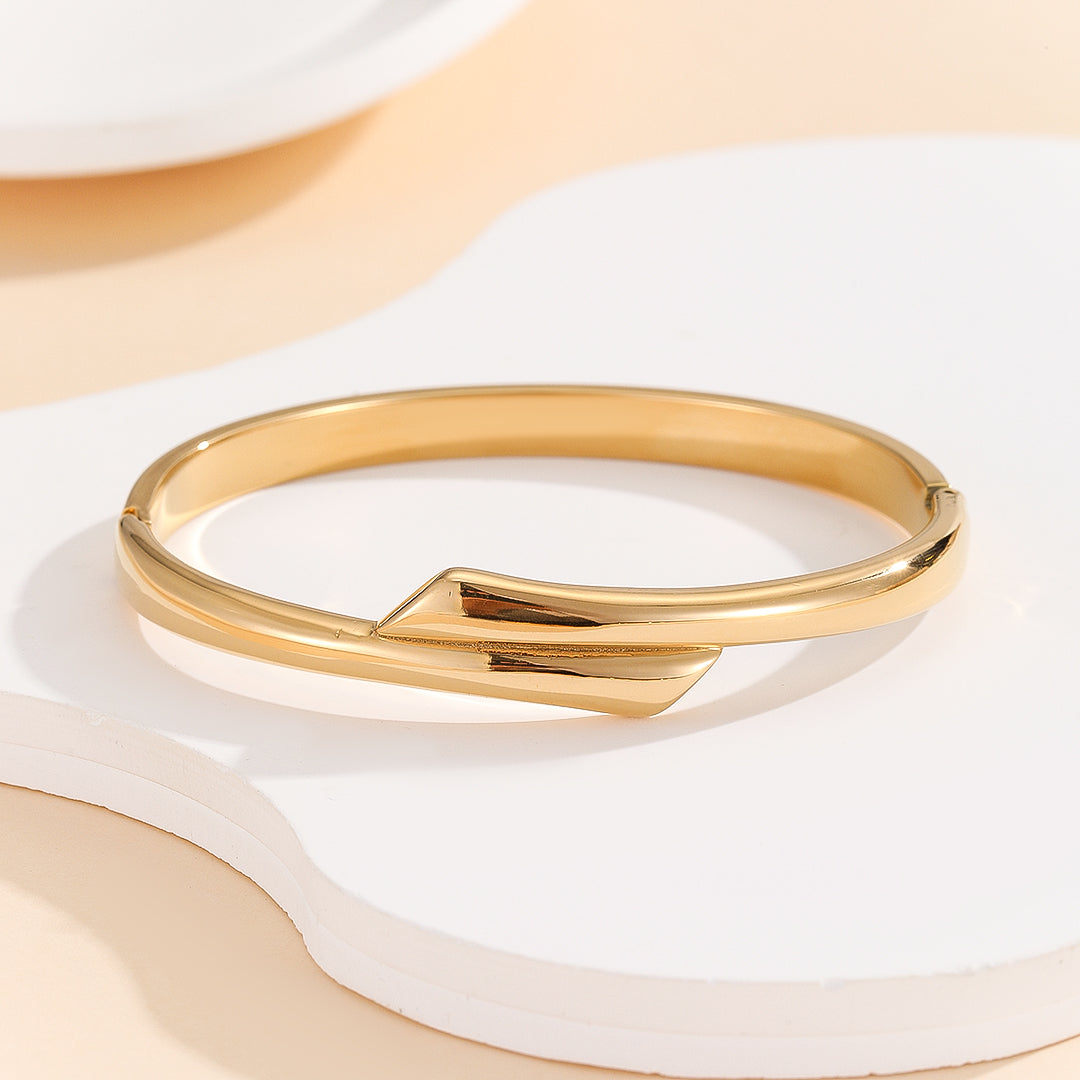 Lustre Minimalist Gold Bangle - Reet Pehal