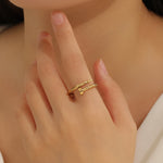 Load image into Gallery viewer, Textured Nail Loop Ring Golden
