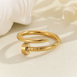 Load image into Gallery viewer, Textured Nail Loop Ring Golden
