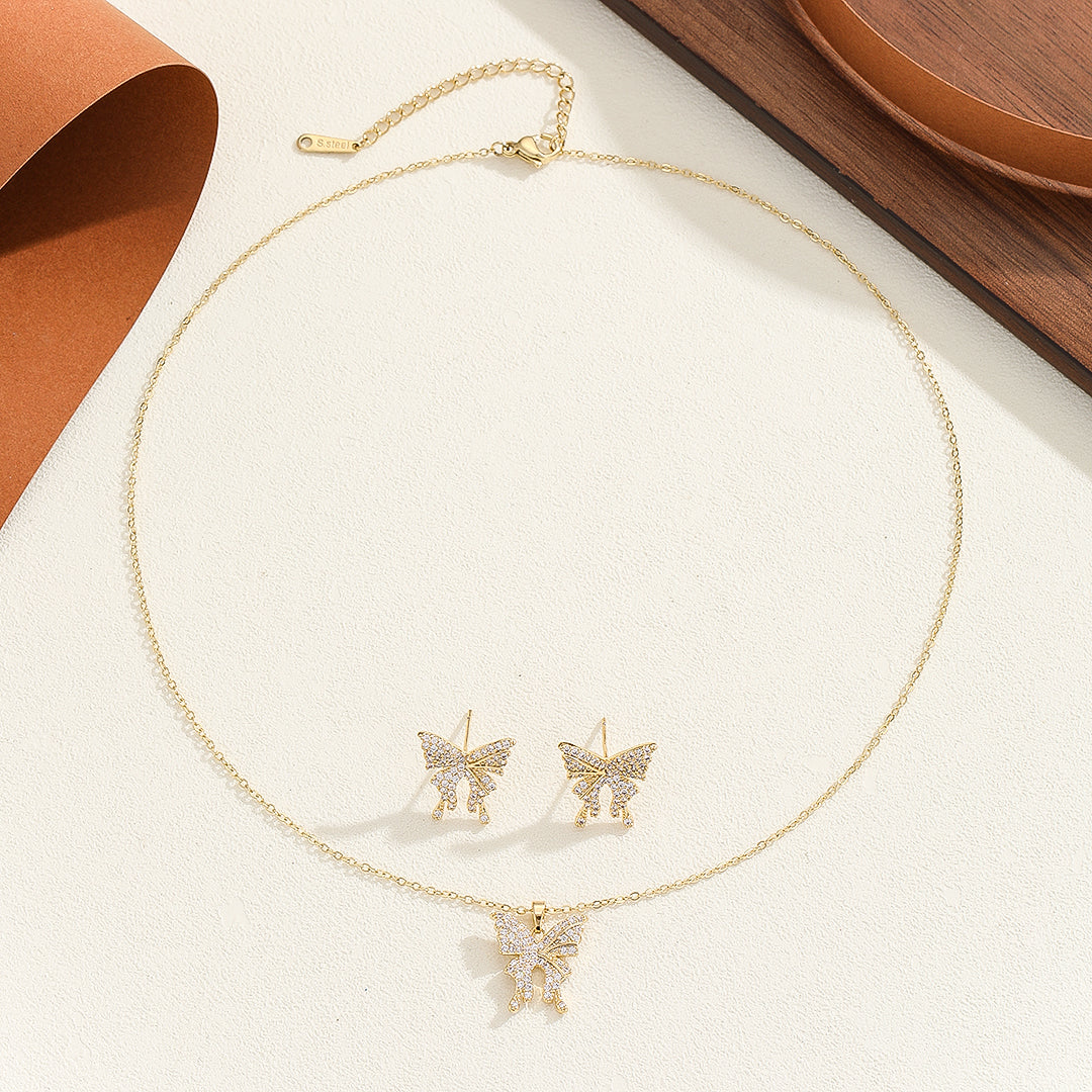 Twinkling Wings Gold Pendant Set - Reet Pehal