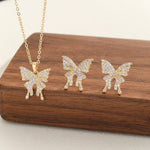 Load image into Gallery viewer, Twinkling Wings Gold Pendant Set - Reet Pehal
