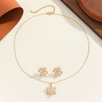 Load image into Gallery viewer, Dazzling Fleur Gold Pendant Set - Reet Pehal
