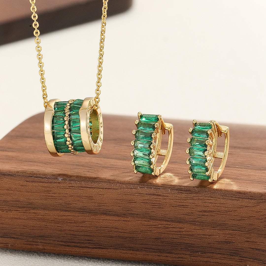 Green Marvel Gold Pendant Set - Reet Pehal