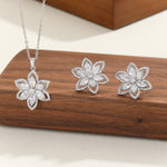 Load image into Gallery viewer, Dazzling Fleur Silver Pendant Set - Reet Pehal
