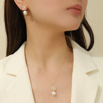 Load image into Gallery viewer, Floral Splendor Pearl Gold Pendant Set - Reet Pehal
