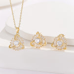 Load image into Gallery viewer, Golden Glow Gold Pendant Set - Reet Pehal
