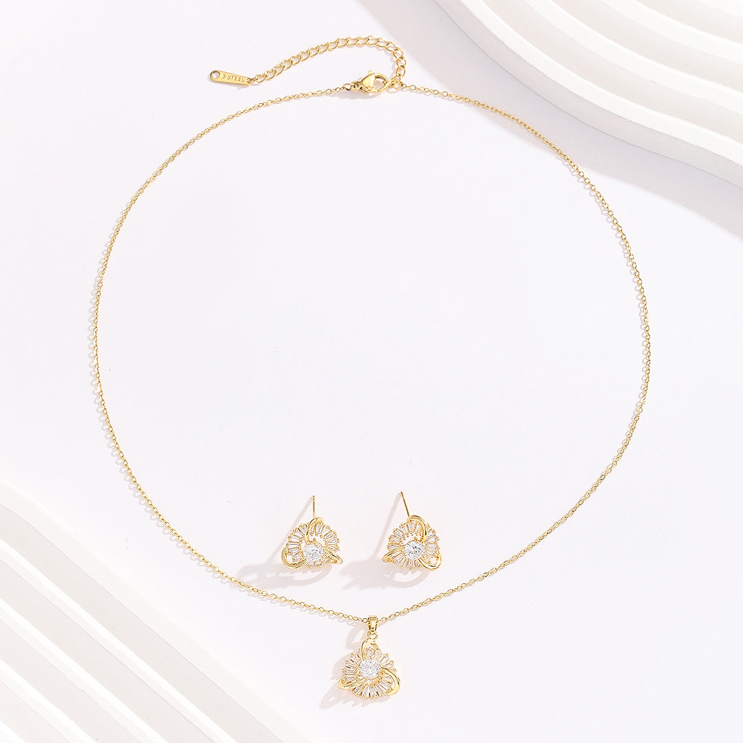 Golden Glow Gold Pendant Set - Reet Pehal