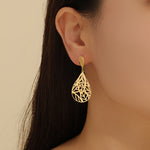 Load image into Gallery viewer, Gilded Leaf Veil Earrings
