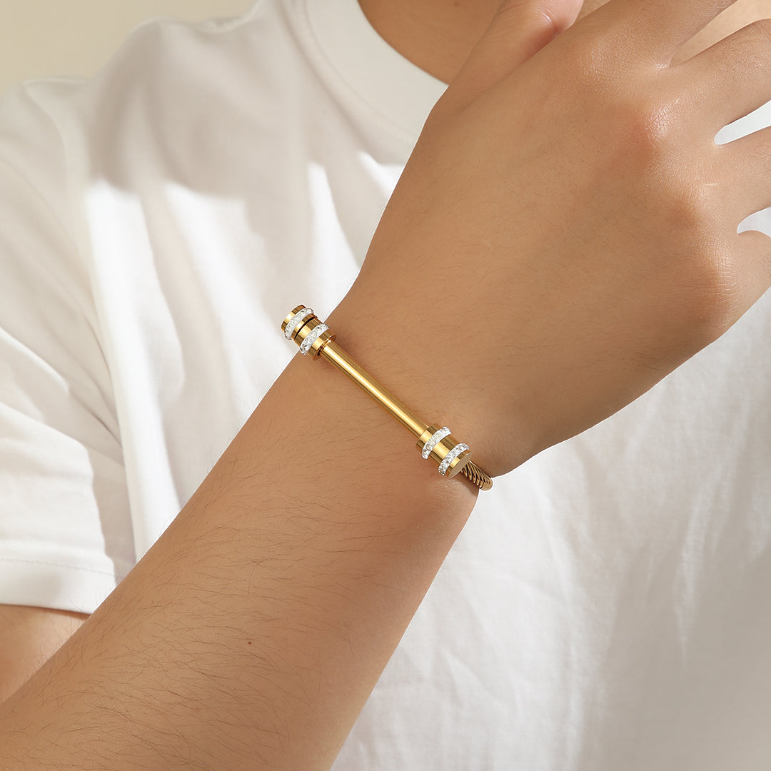 Enchanted Gold Embrace Bracelet