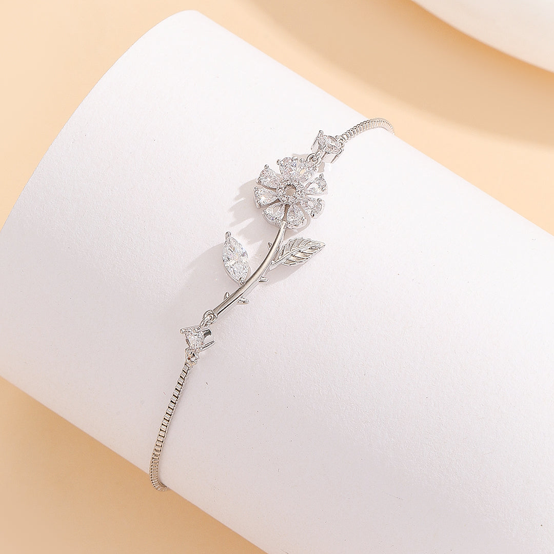 Tempting Silver Daisy Delight Bracelet - Reet Pehal