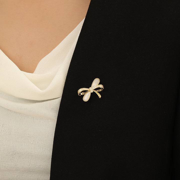 Chic Pearly Bow Pin - Reet Pehal