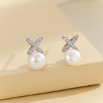 Load image into Gallery viewer, Silver Glow Pearl Danglers - Reet Pehal
