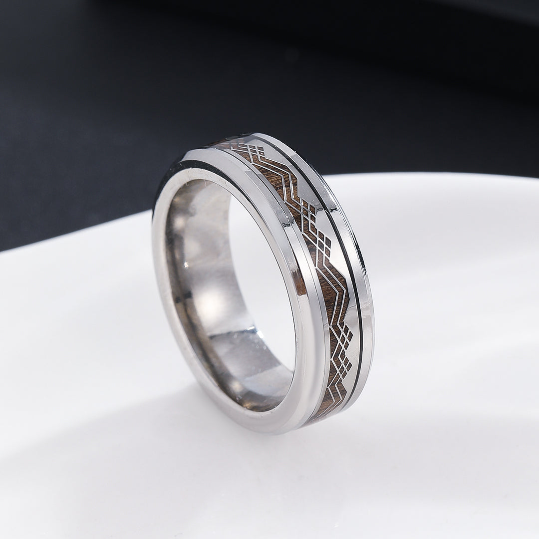 Chic Geometric Wedding Band