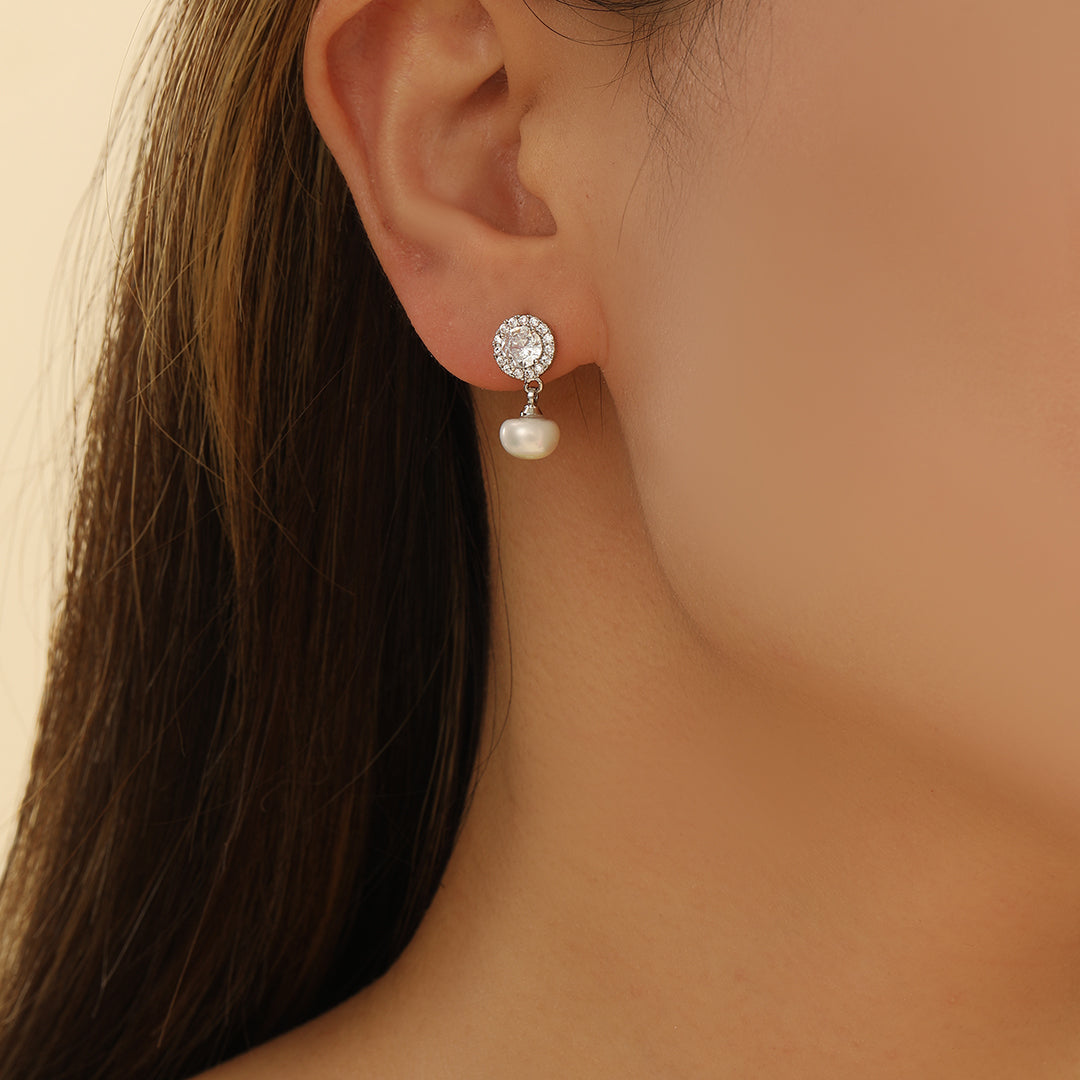 Luxe Crystal-Pearl Silver Earrings - Reet Pehal