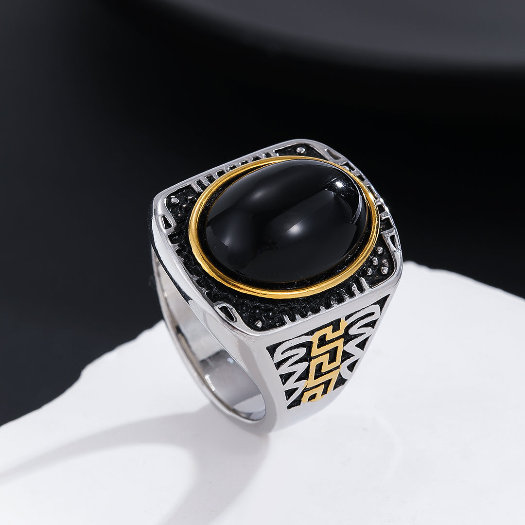 Dignified Noir Majesty Ring