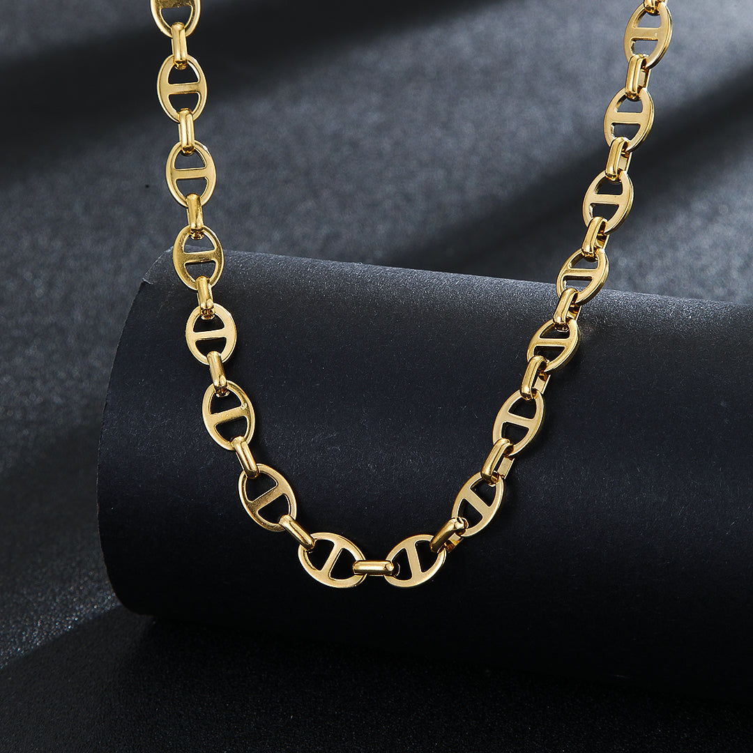 Modern Interlocking Links Gold Locket