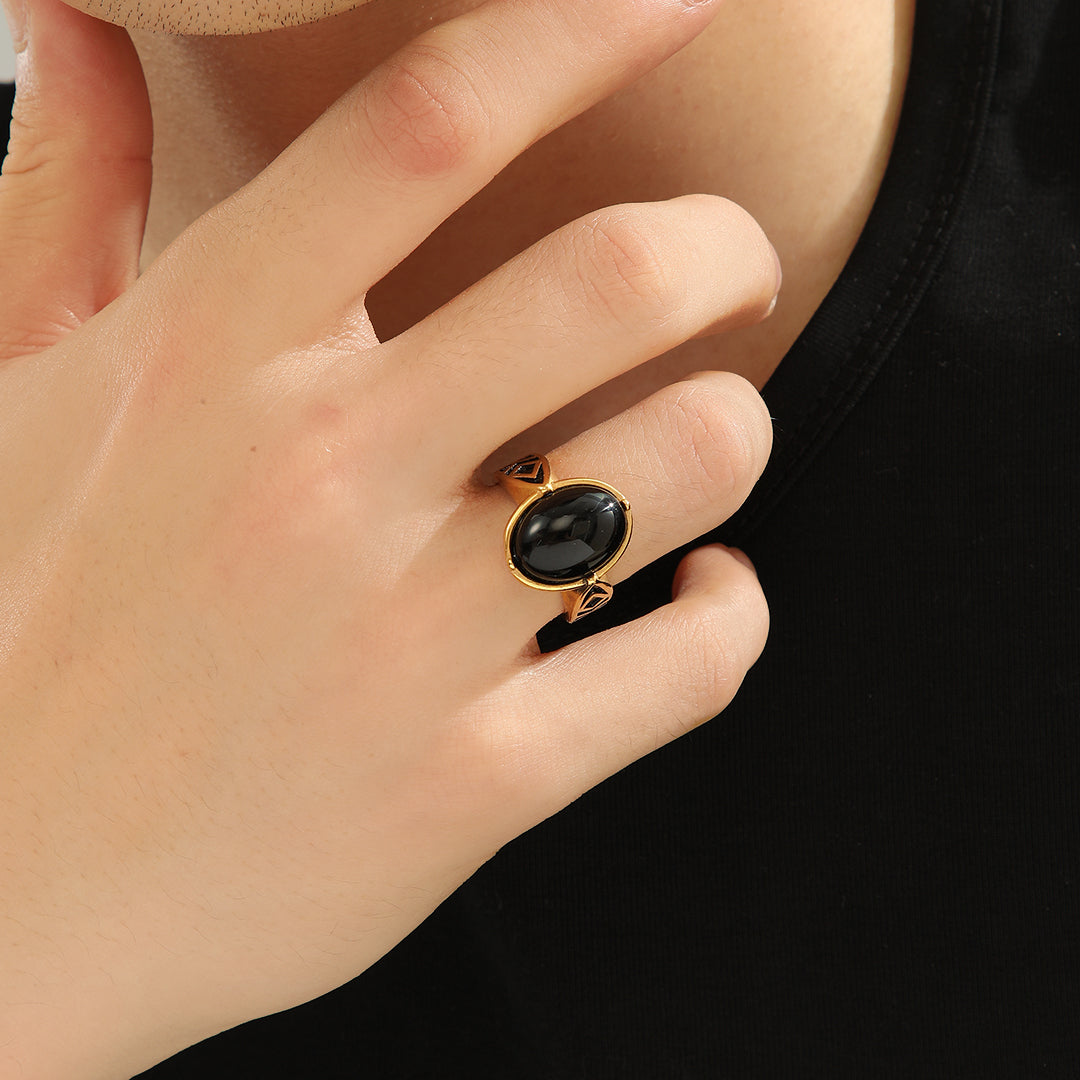 Stunning Geometric Eclipse Gold Ring