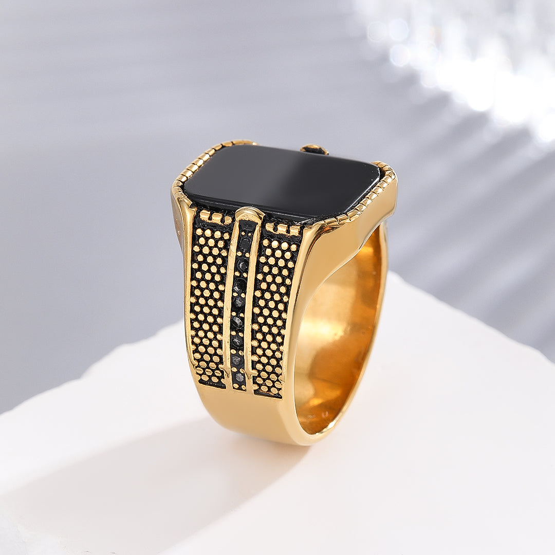 Stylish Gold Onyx Empire Ring