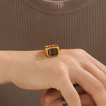 Load image into Gallery viewer, Sleek Amber Gold Reflection Ring
