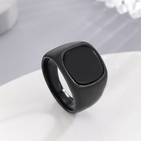 Spectacular Black Essence Ring