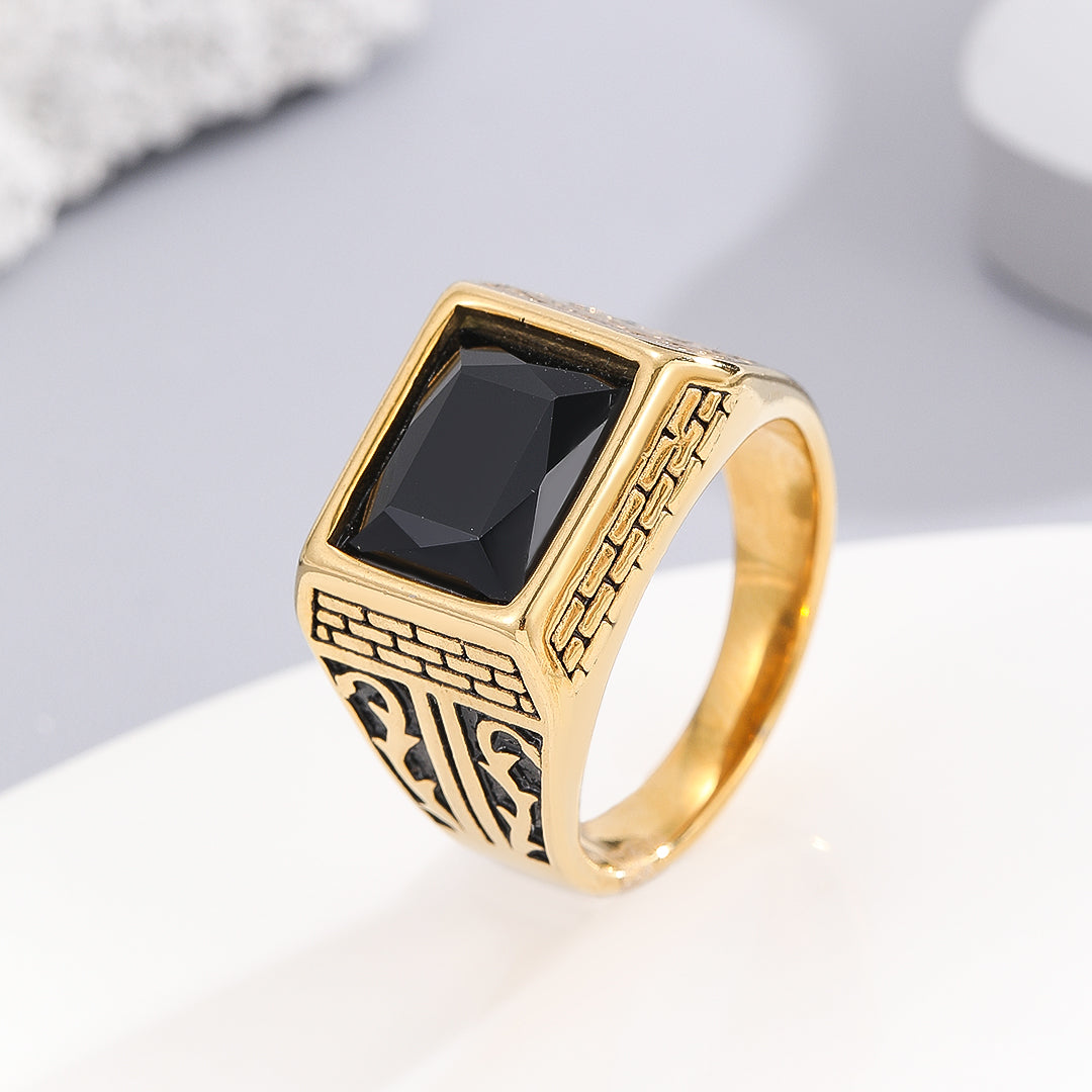 Fashionable Gold Midnight Maze Ring