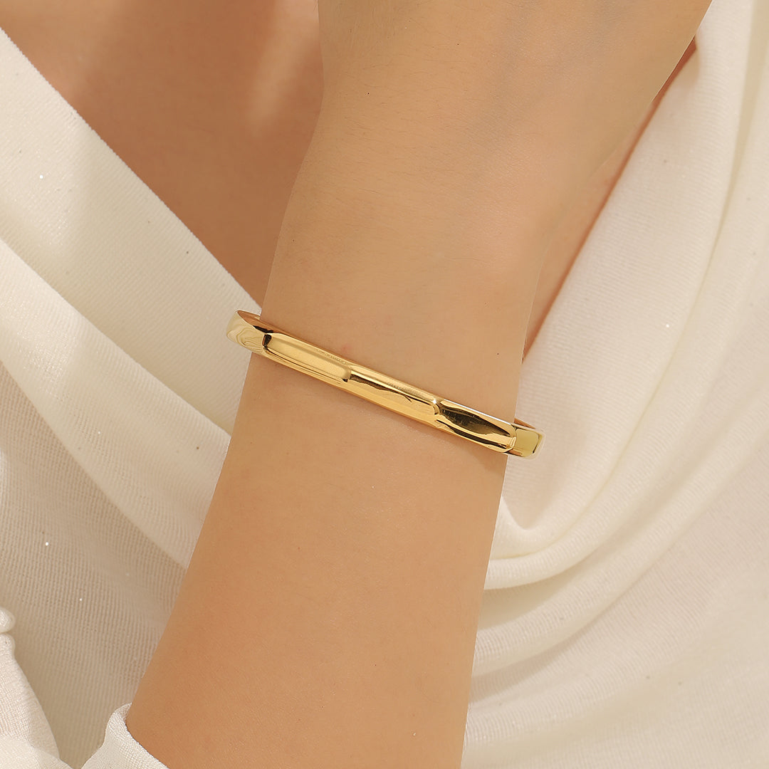 Splendid Curvy Luxe Bracelet