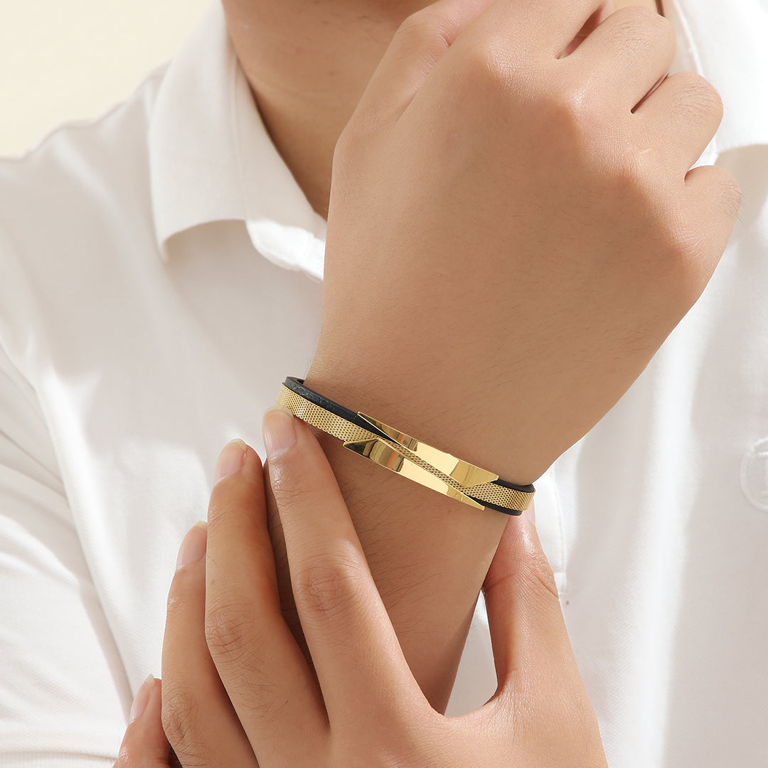 Urban Contrast Gold Bracelet